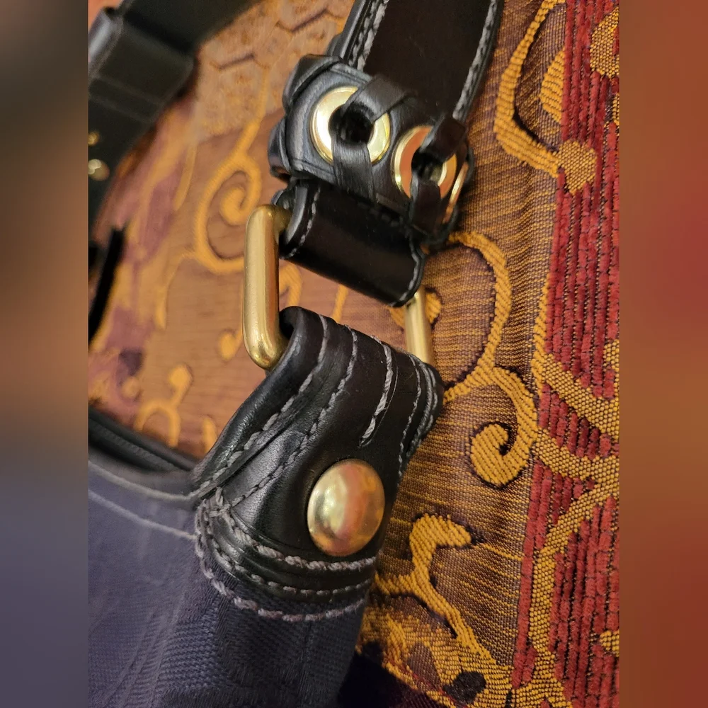 PRICE FIRM - Black Signature COACH Handbag & Wristlet Wallet, circ. 2007 - Picture 6 of 14